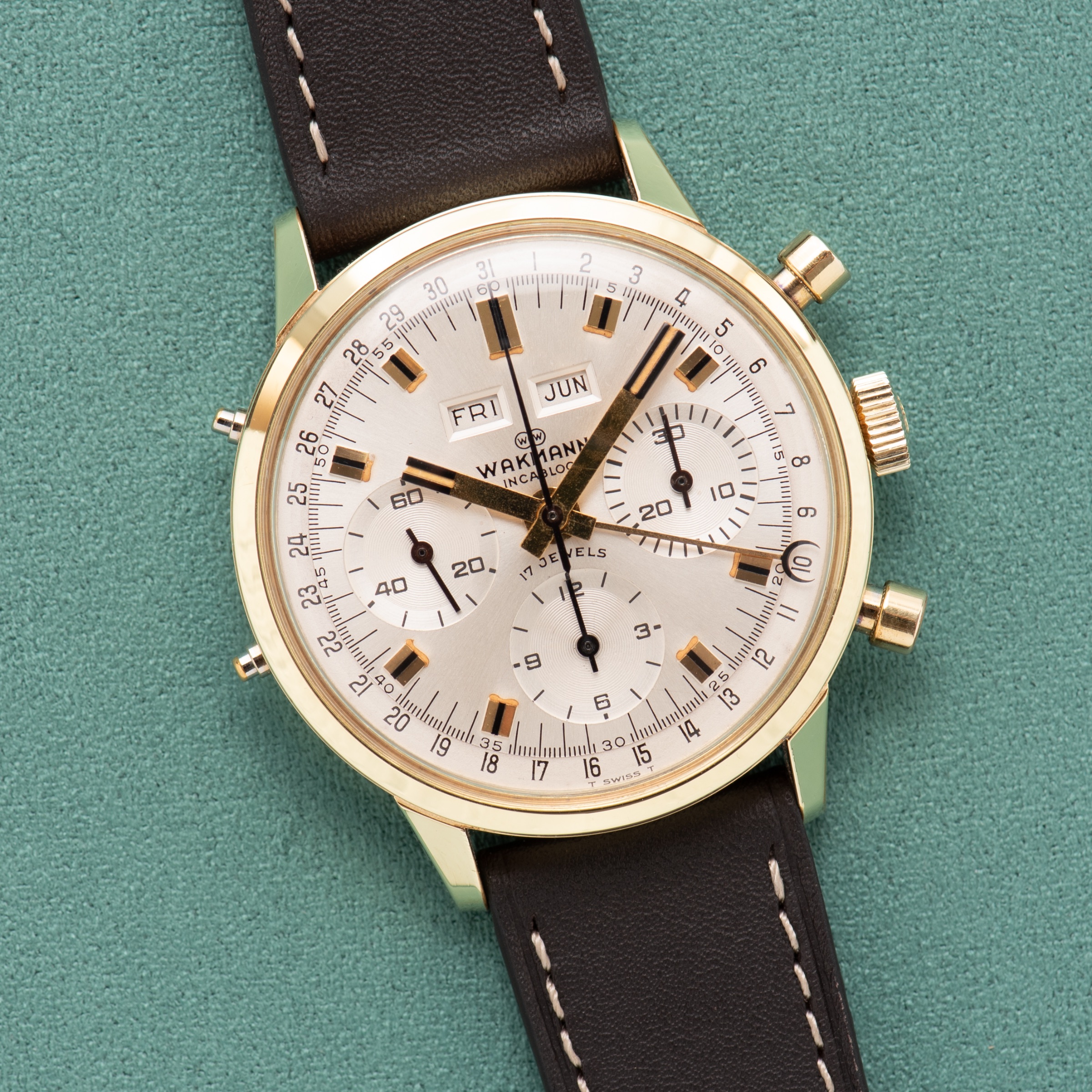 Wakmann Triple Date Chronograph — Cal. Valjoux 730 — 1970 · photo 1